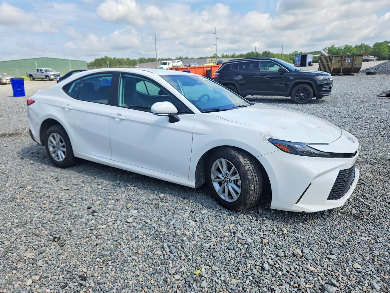 2025 TOYOTA CAMRY LE — снимка 4