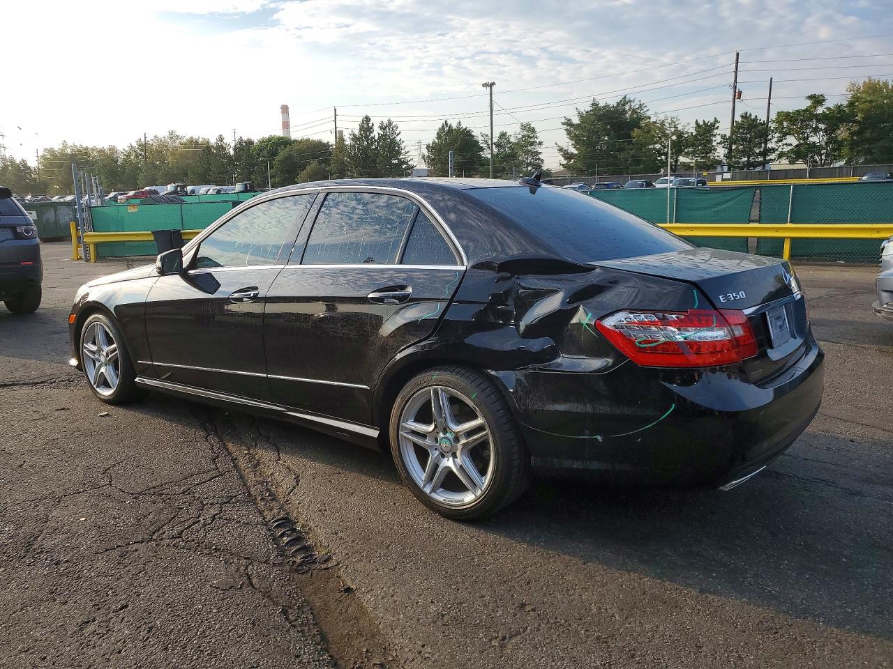 2013 MERCEDES-BENZ E 350 4MATIC — снимка 2