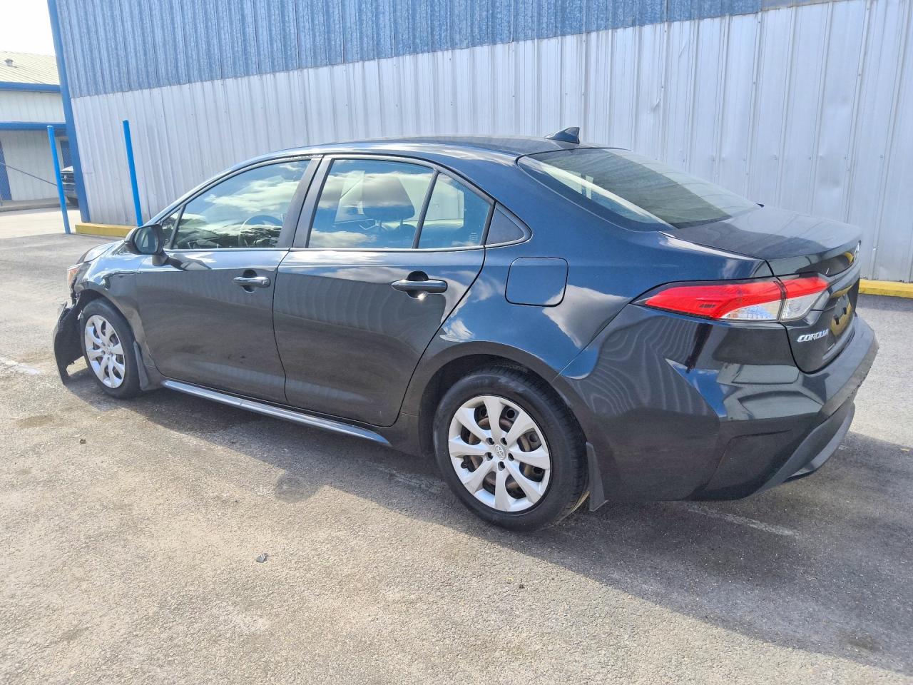 2021 TOYOTA COROLLA LE — снимка 2
