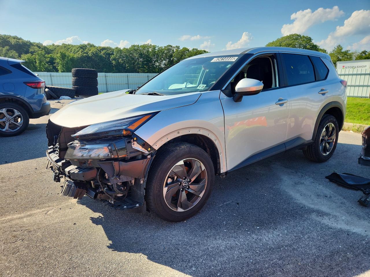 2024 NISSAN ROGUE SV