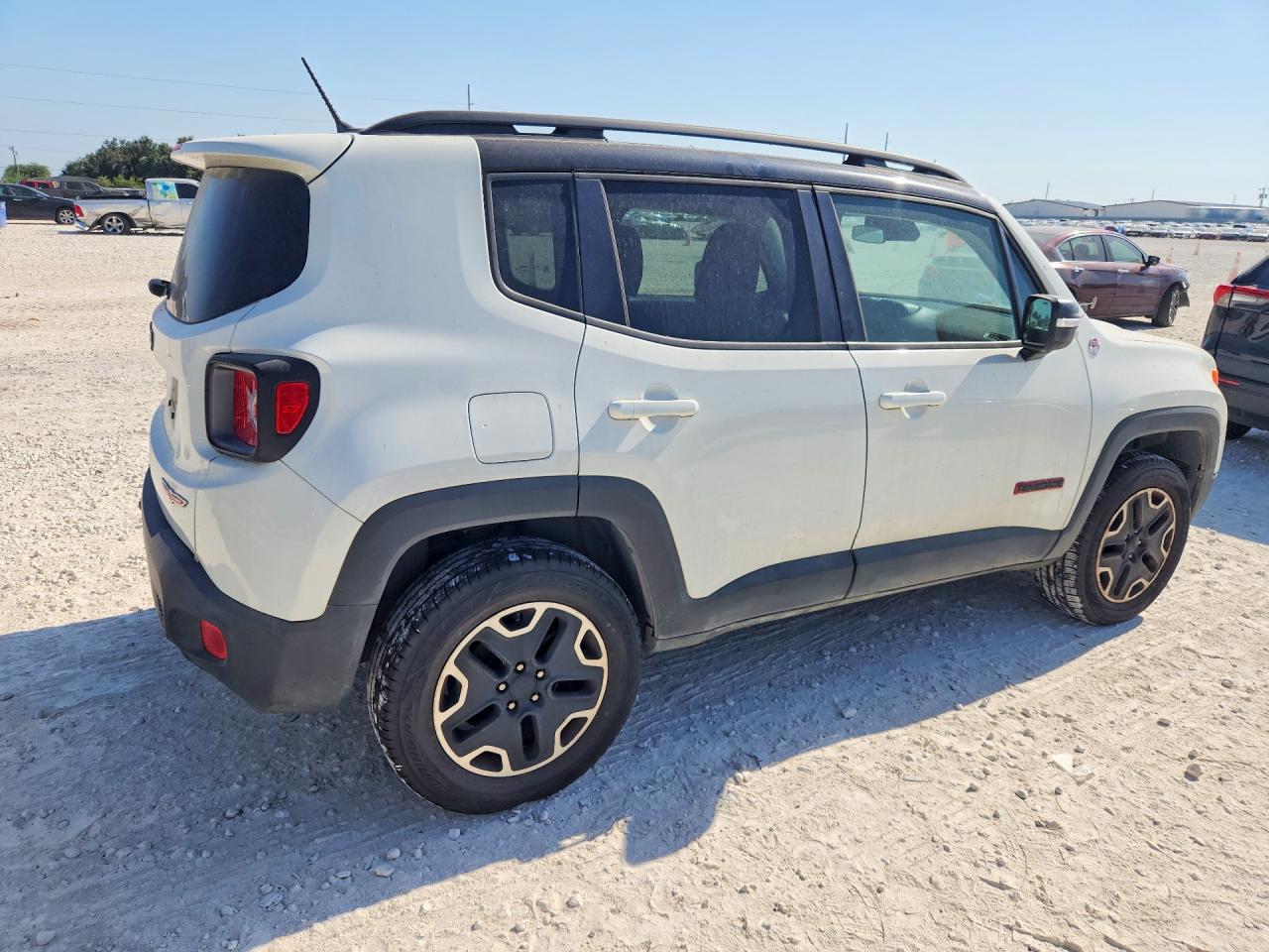 2017 JEEP RENEGADE TRAILHAWK — снимка 3