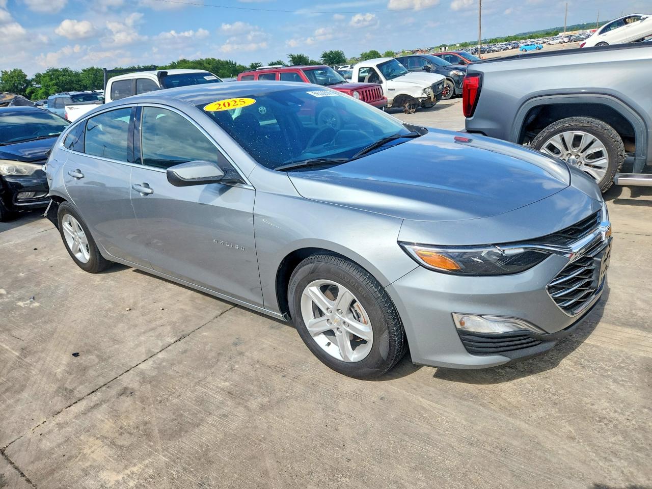 2025 CHEVROLET MALIBU LS — снимка 4