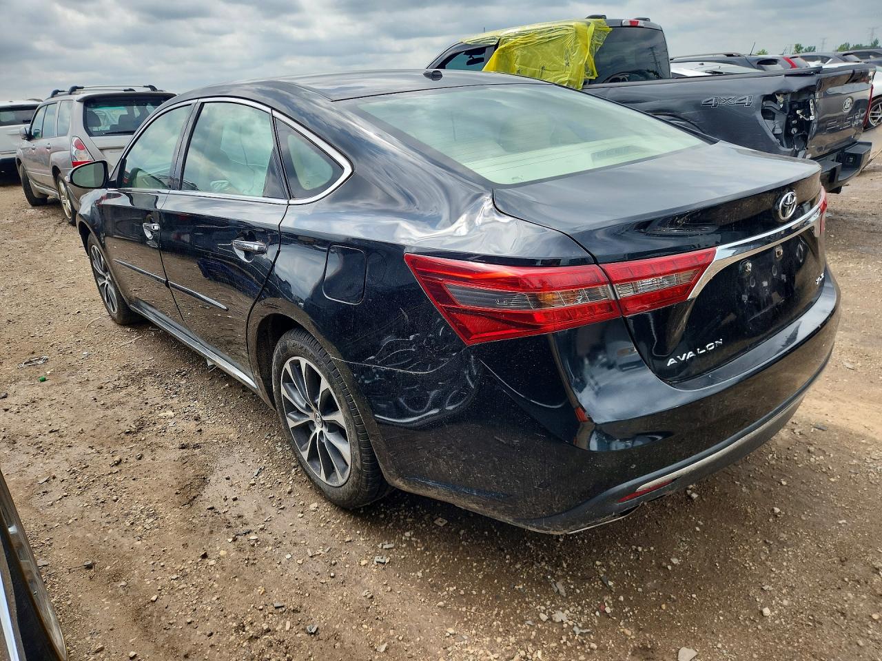 2017 TOYOTA AVALON XLE — снимка 2
