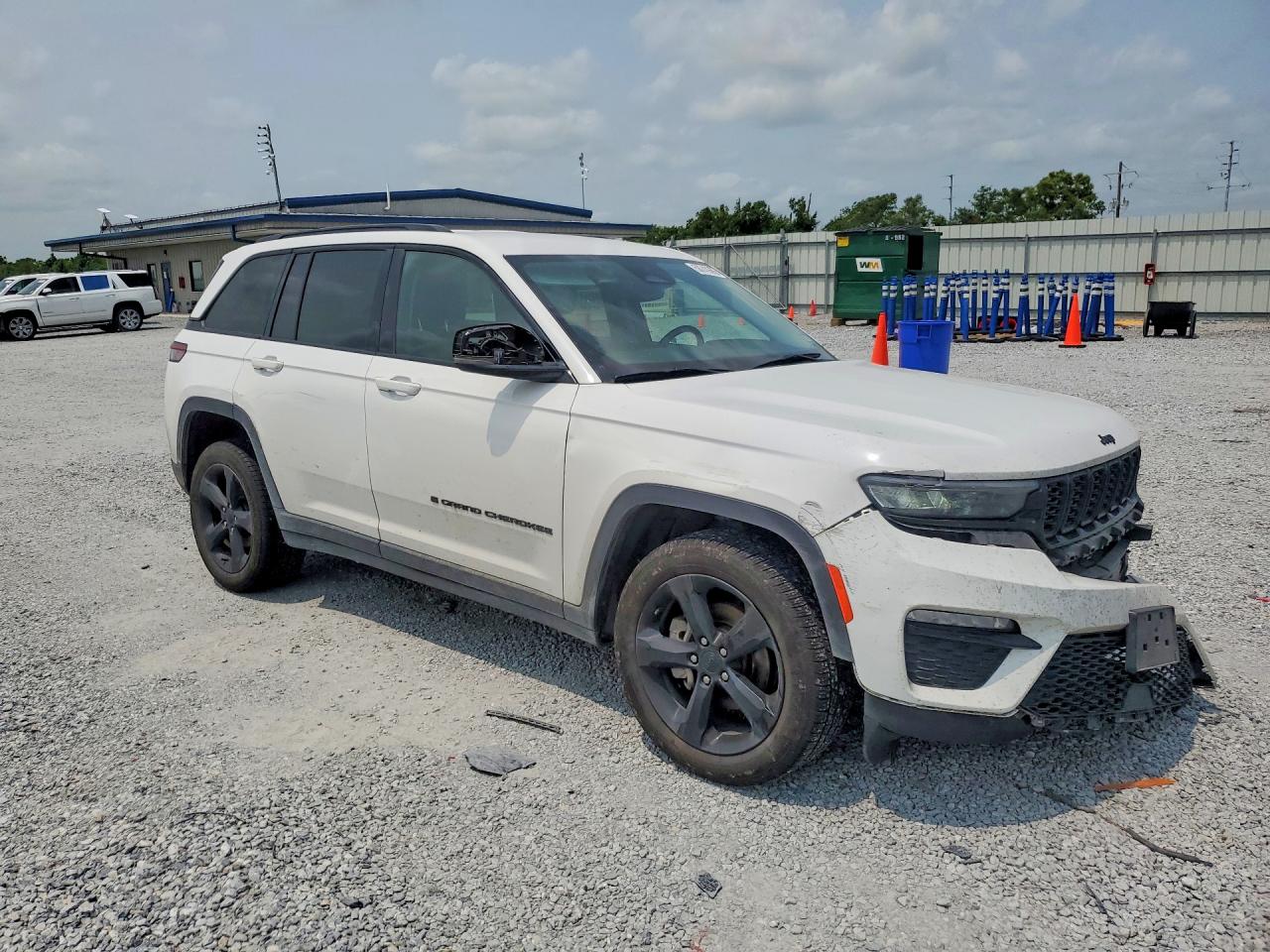 2024 JEEP GRAND CHEROKEE LIMITED — снимка 4