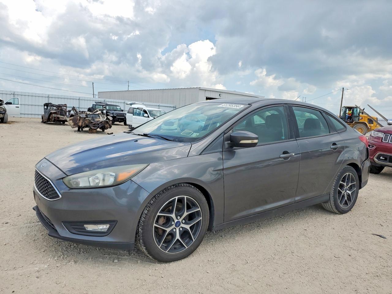 2017 FORD FOCUS SEL