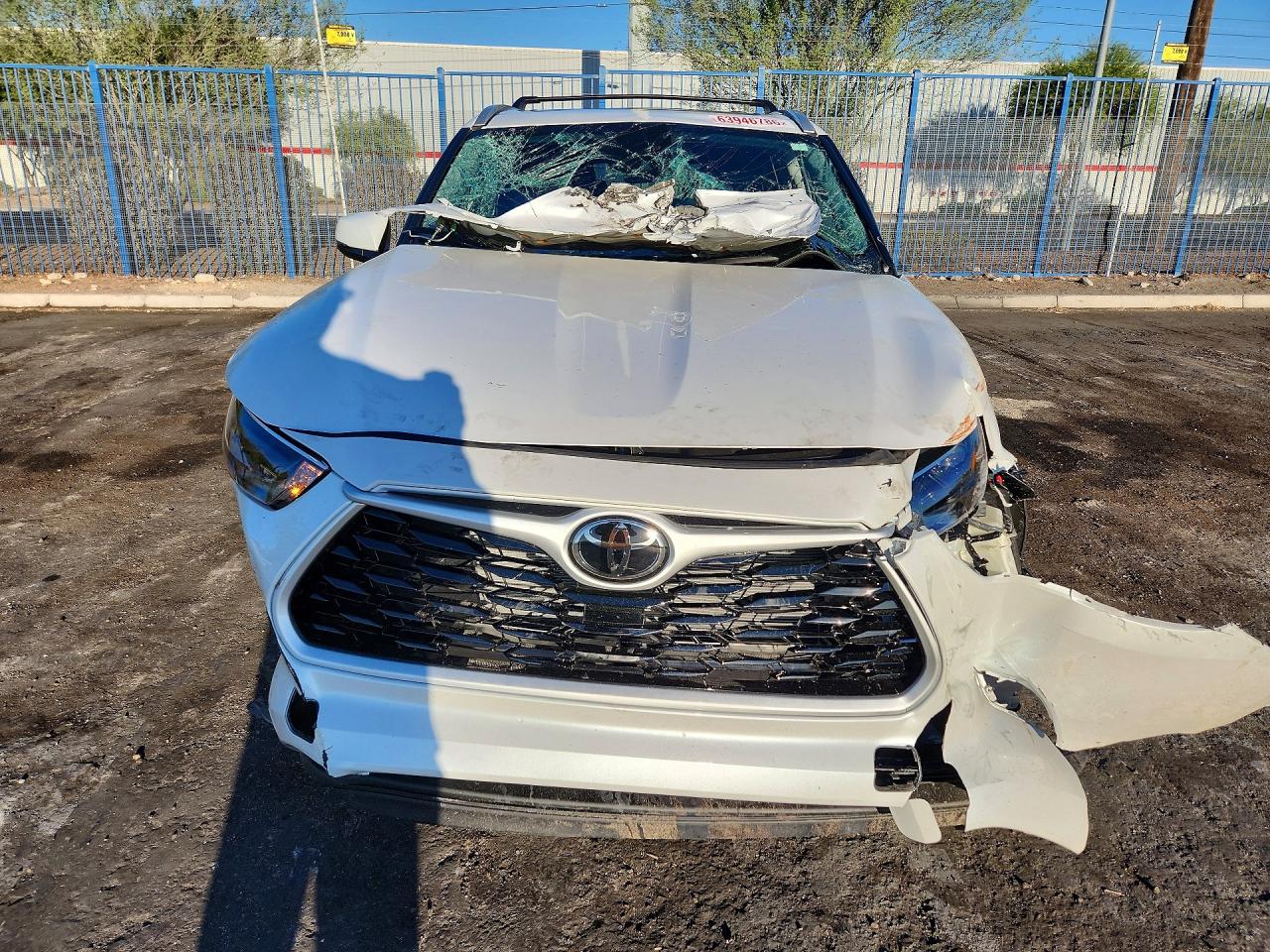 2026 TOYOTA HIGHLANDER XLE — снимка 5