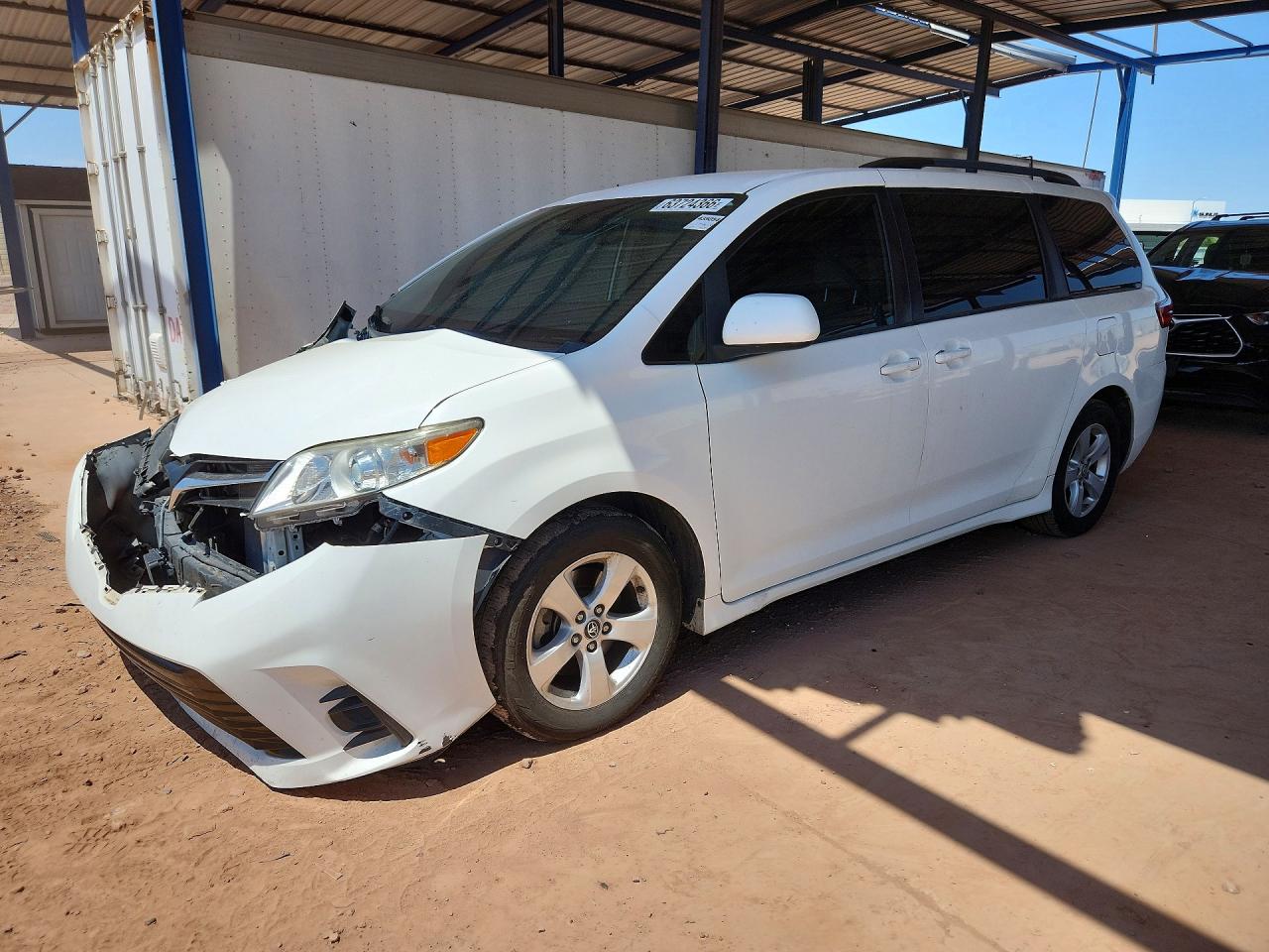 2019 TOYOTA SIENNA LE