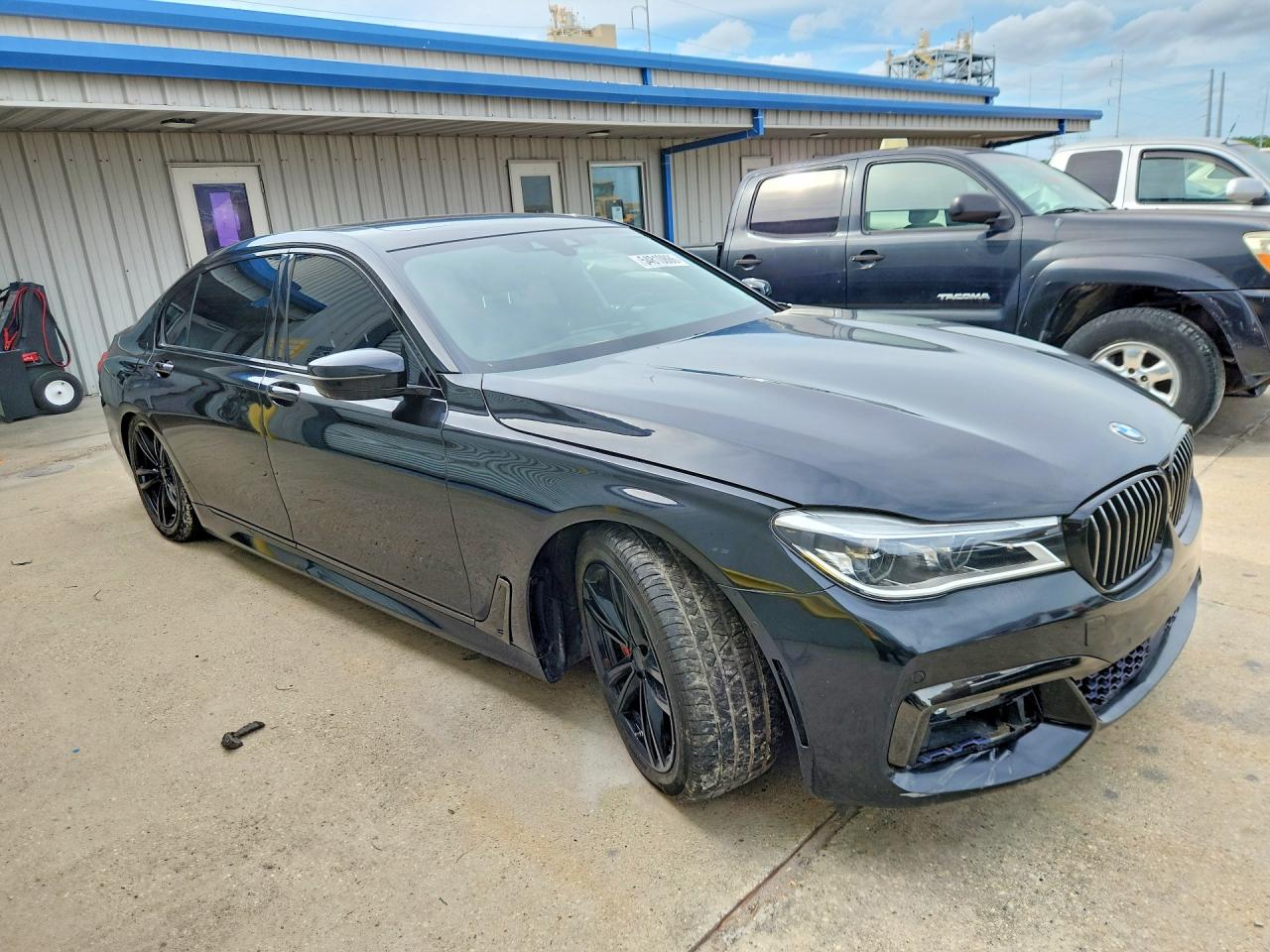 2017 BMW 7 SERIES 740I RWD — снимка 4