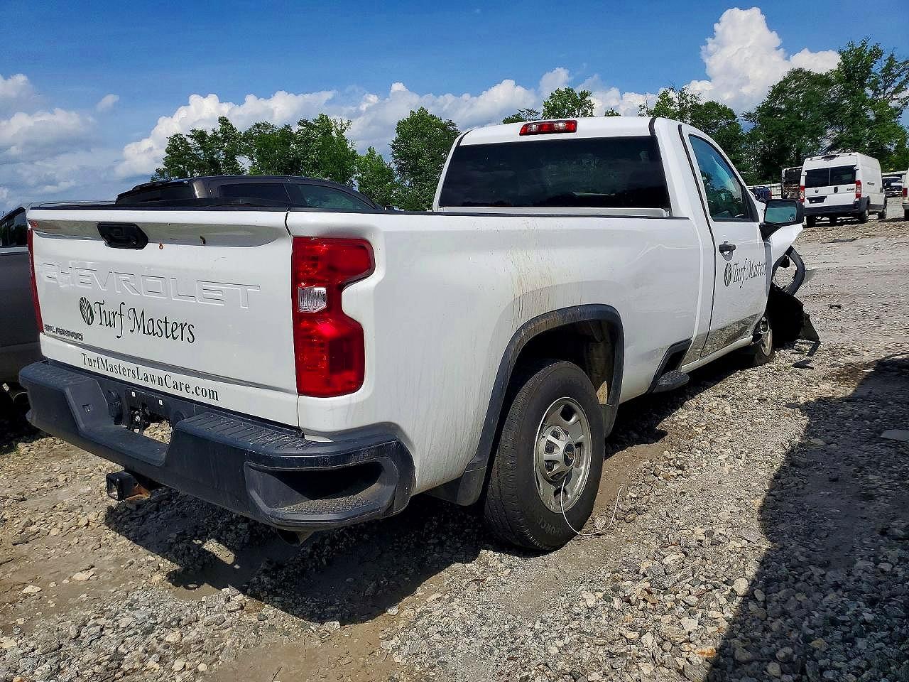 2025 CHEVROLET SILVERADO C2500 HEAVY DUTY — снимка 3