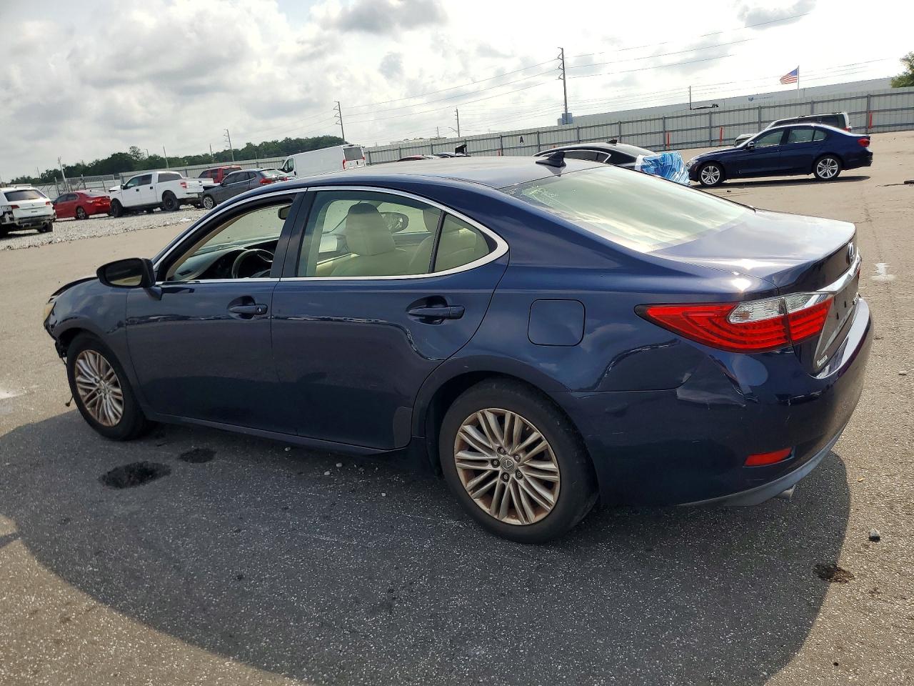 2013 LEXUS ES 350 — снимка 2