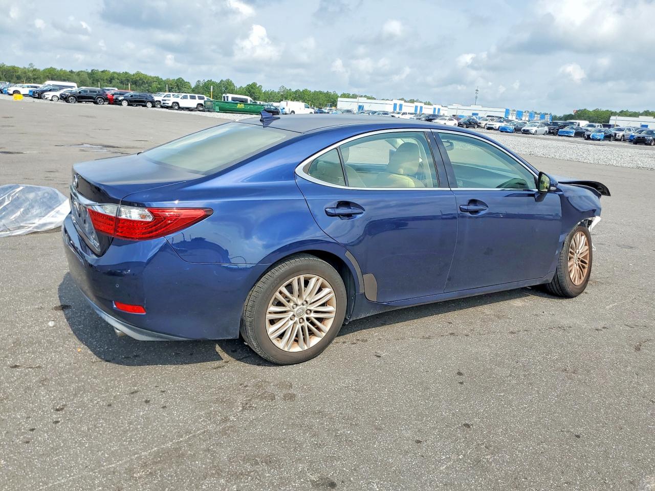 2013 LEXUS ES 350 — снимка 3