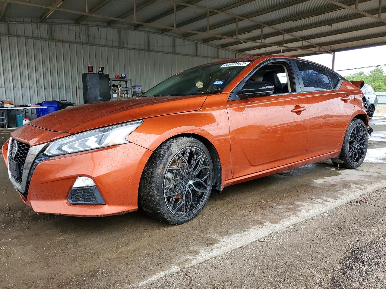 2021 NISSAN ALTIMA SR