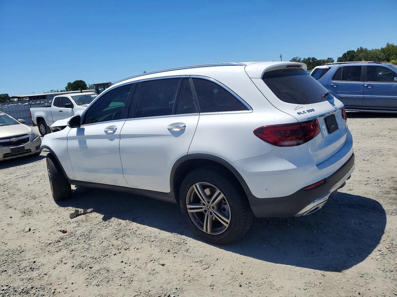 2021 MERCEDES-BENZ GLC 300 4MATIC — снимка 2