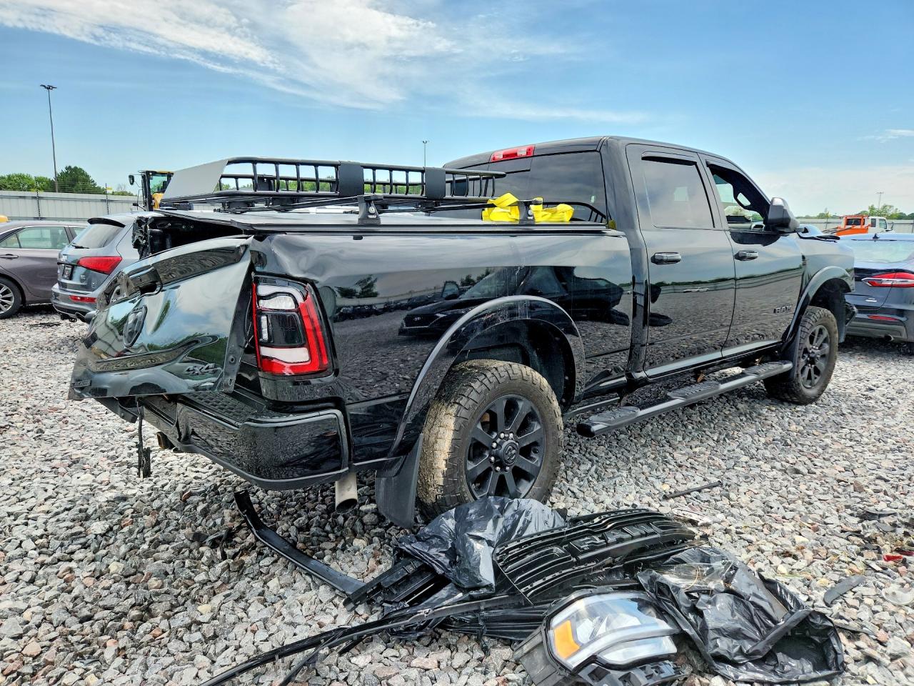 2022 RAM 2500 LARAMIE — снимка 3