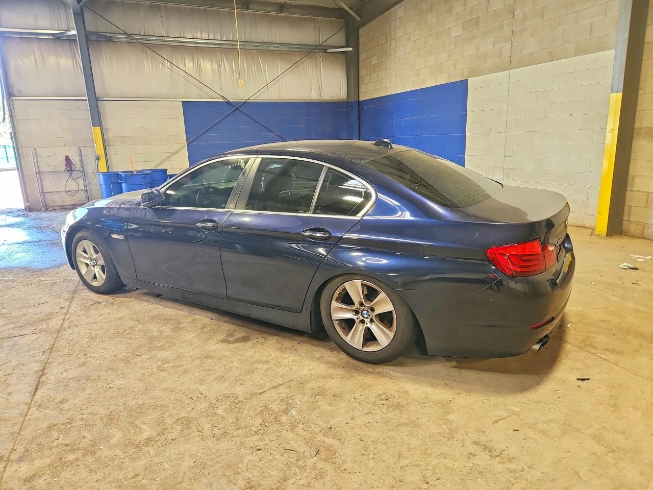 2013 BMW 528 XI — снимка 2