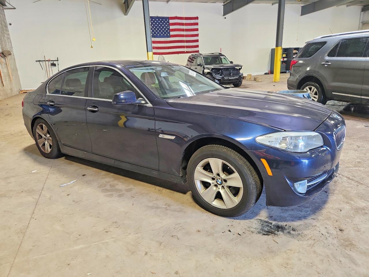 2013 BMW 528 XI — снимка 4