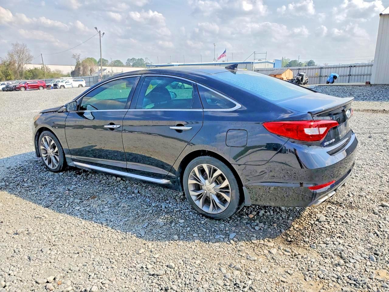 2015 HYUNDAI SONATA LIMITED 2.0T — снимка 2