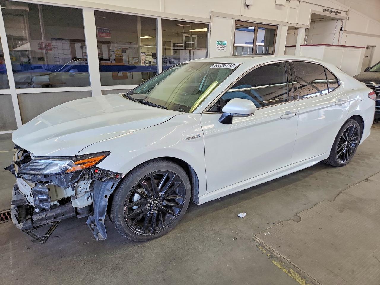 2021 TOYOTA CAMRY XSE
