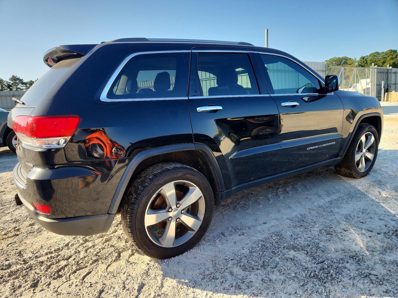 2015 JEEP GRAND CHEROKEE LIMITED — снимка 3