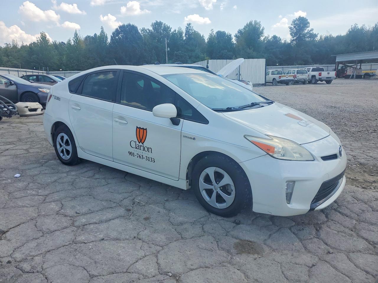 2015 TOYOTA PRIUS TWO — снимка 4