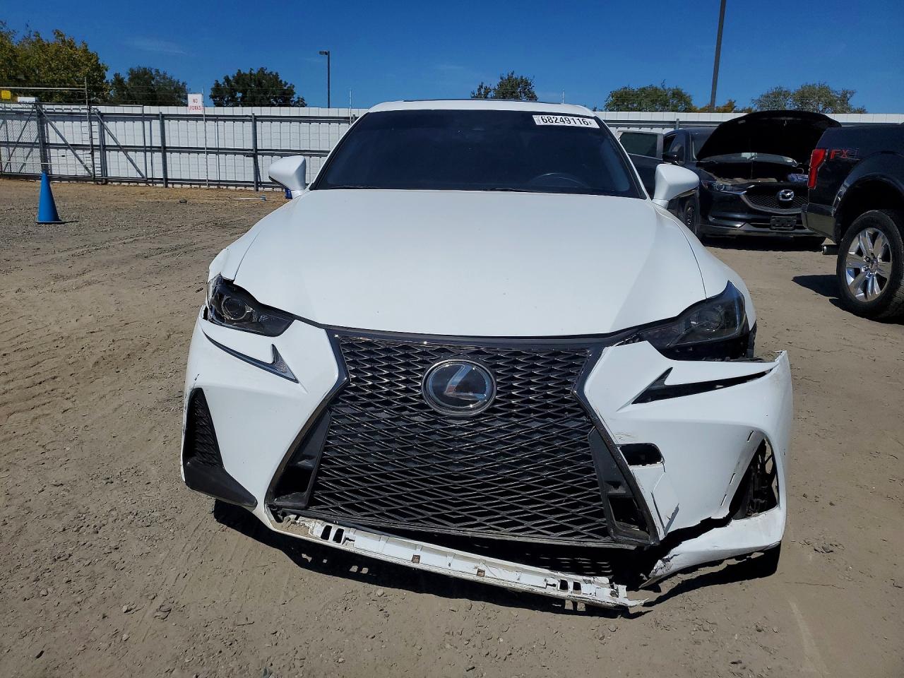 2018 LEXUS IS 300 — снимка 5