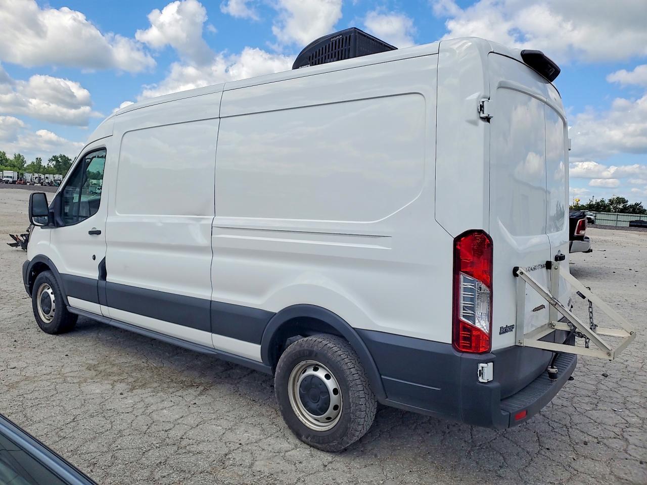 2021 FORD TRANSIT T-250 — снимка 2