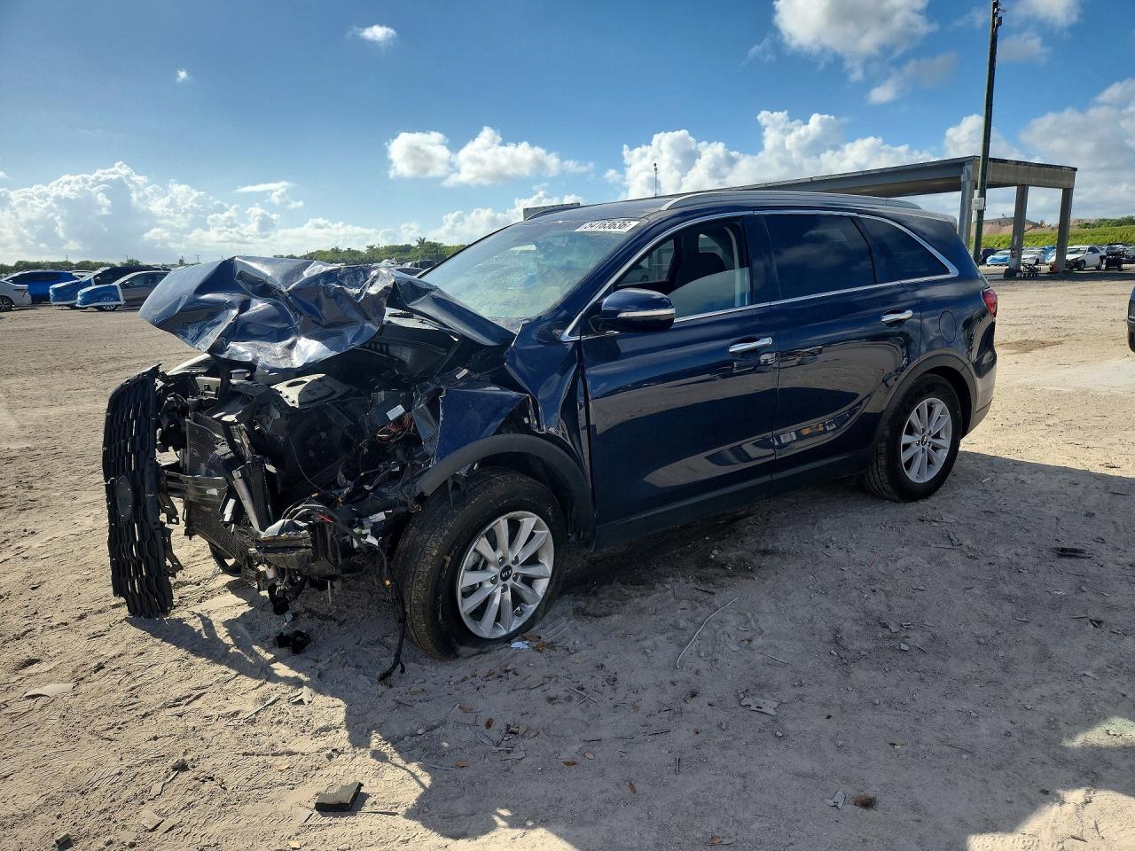 2019 KIA SORENTO LX