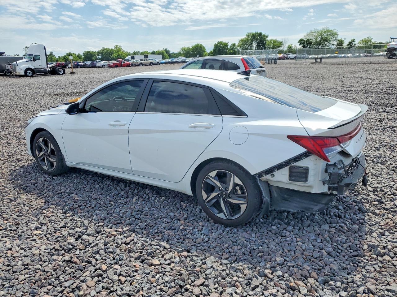 2023 HYUNDAI ELANTRA LIMITED — снимка 2