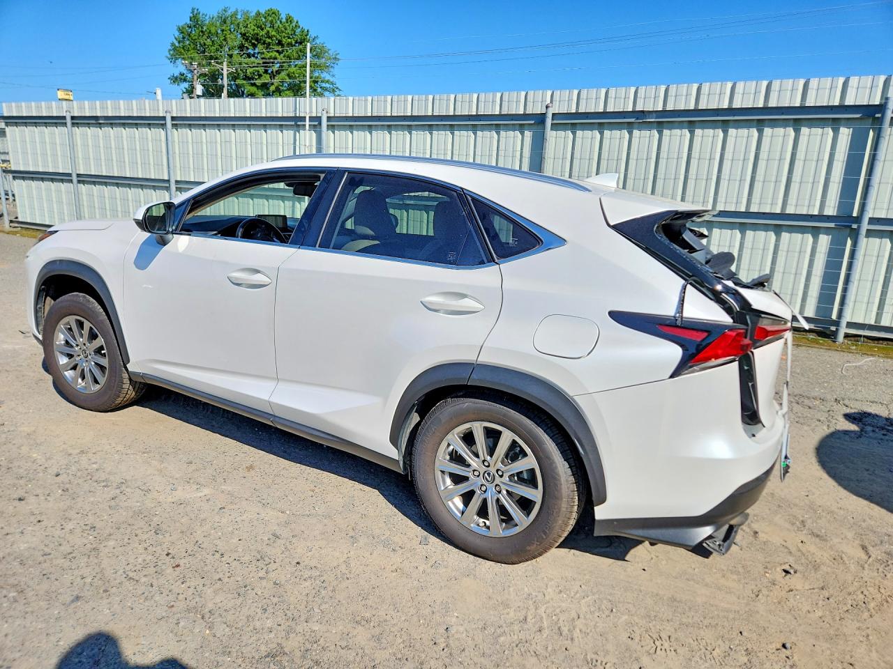2021 LEXUS NX 300 — снимка 2
