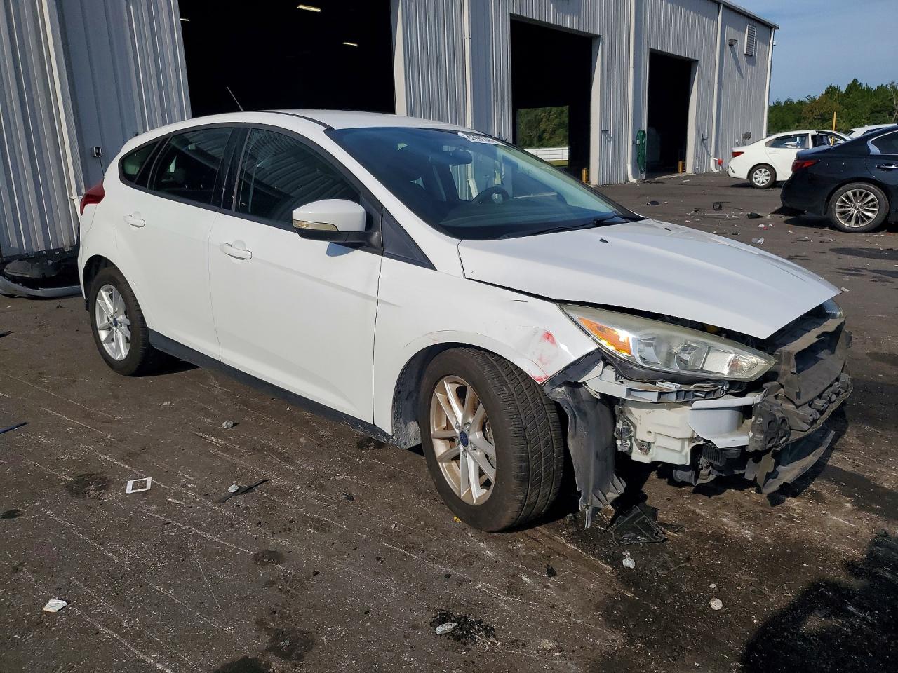 2017 FORD FOCUS SE — снимка 4