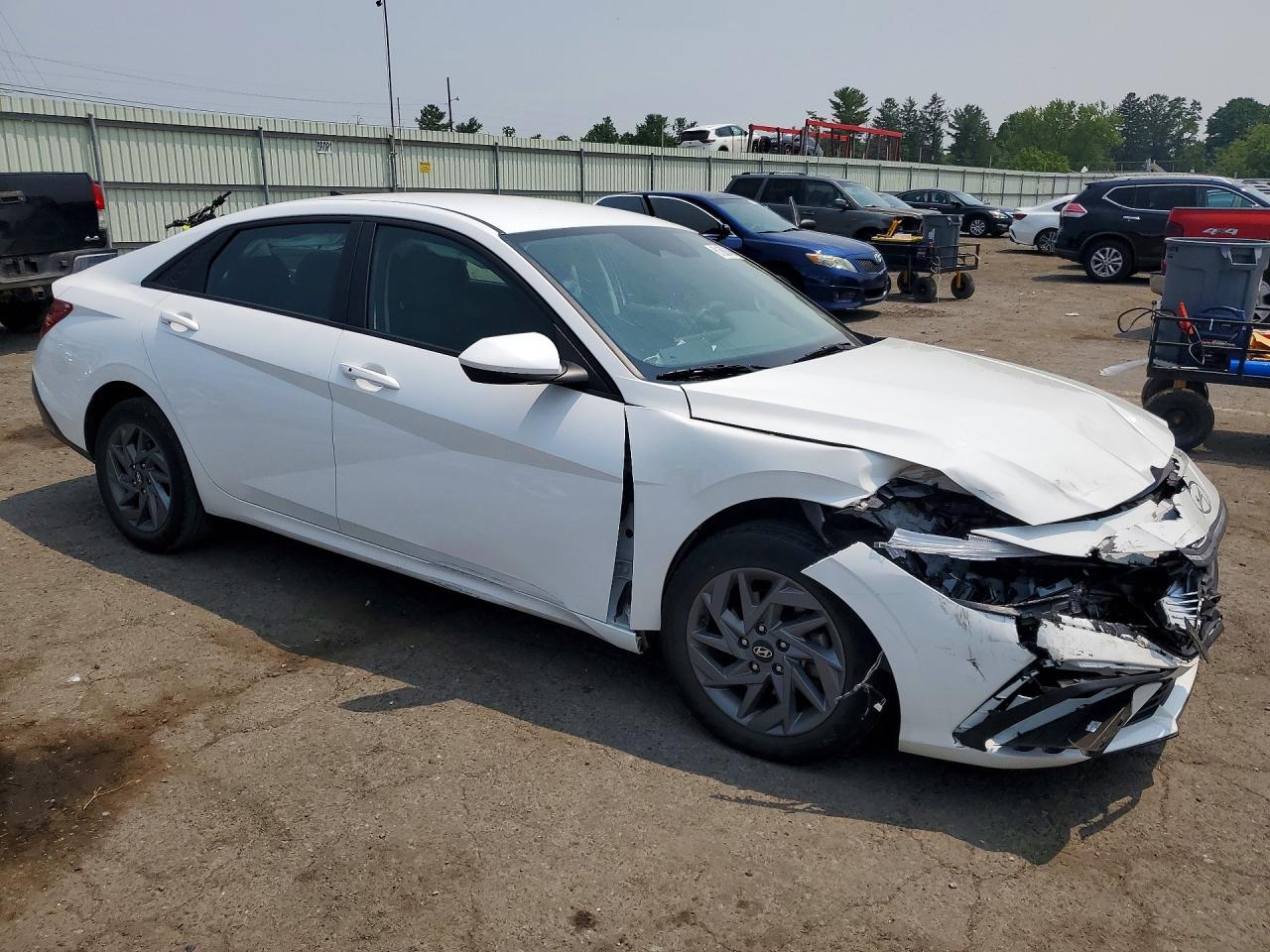 2024 HYUNDAI ELANTRA SEL — снимка 4