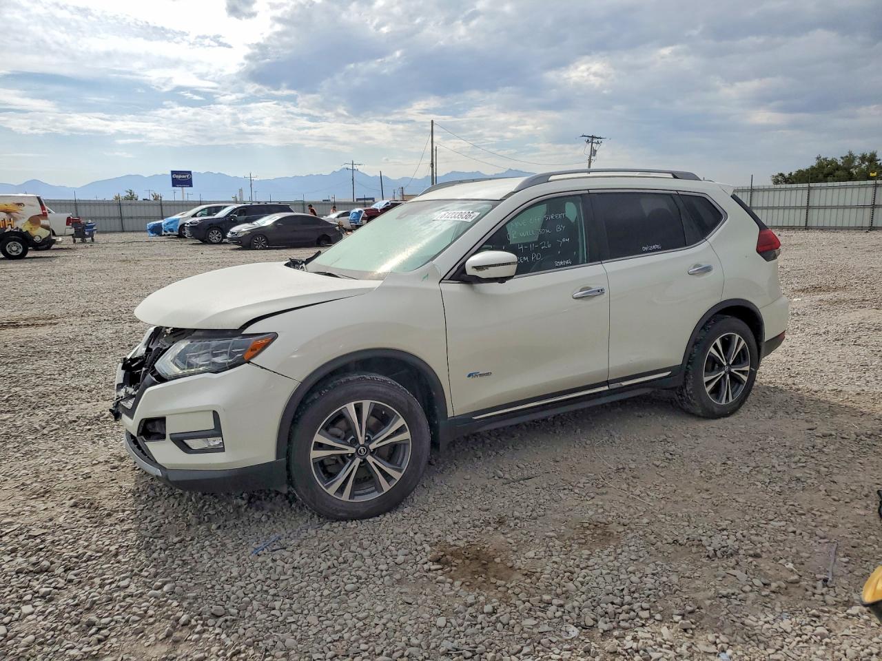 2017 NISSAN ROGUE HYBRID SL