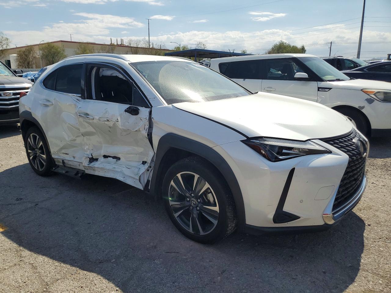 2022 LEXUS UX 250H BASE — снимка 4