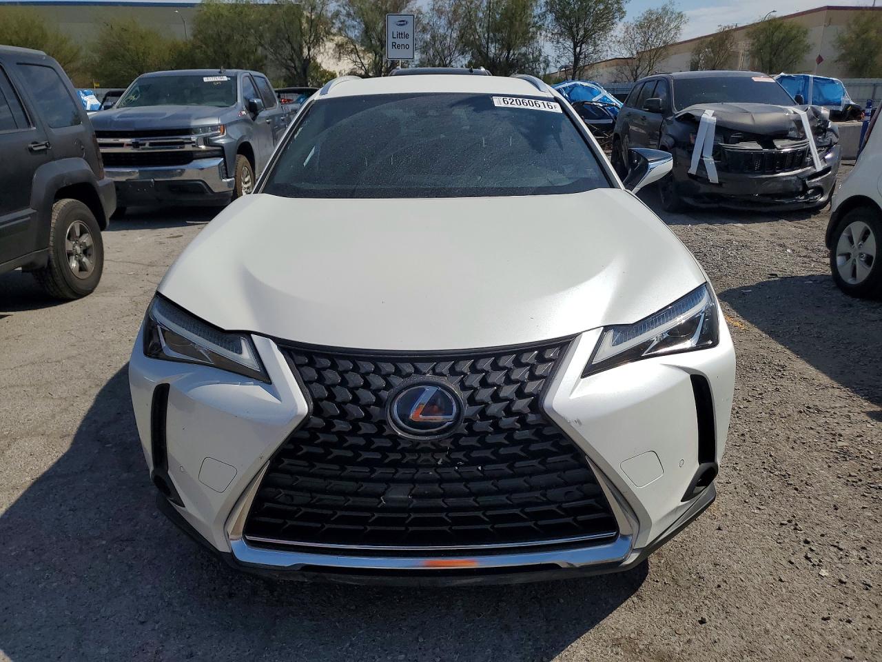 2022 LEXUS UX 250H BASE — снимка 5