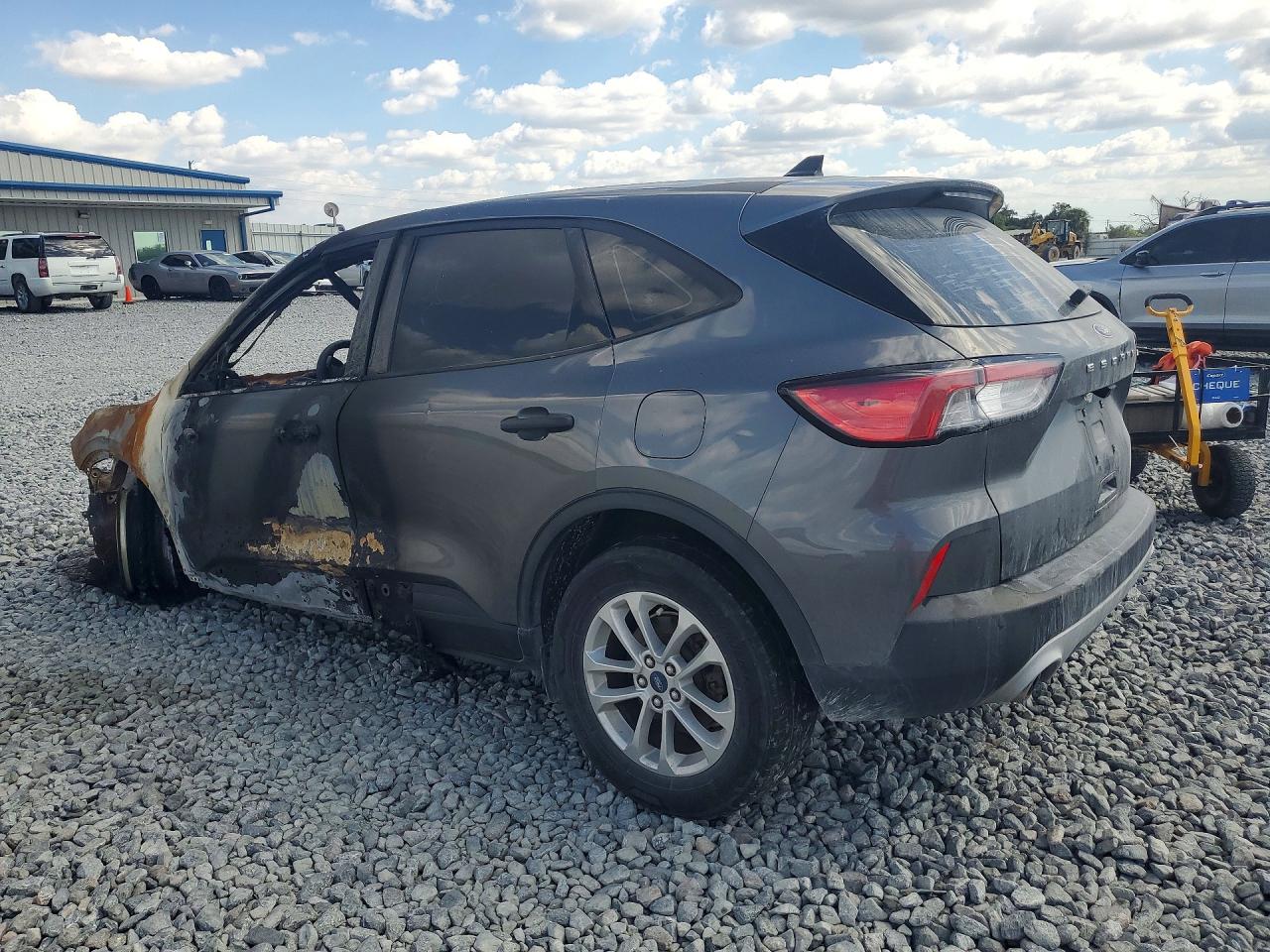 2022 FORD ESCAPE S — снимка 2