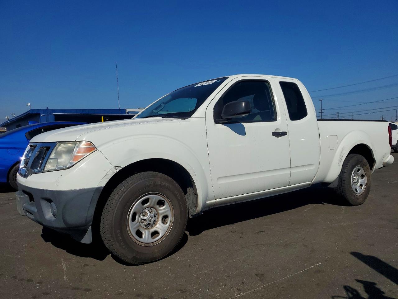 2017 NISSAN FRONTIER S