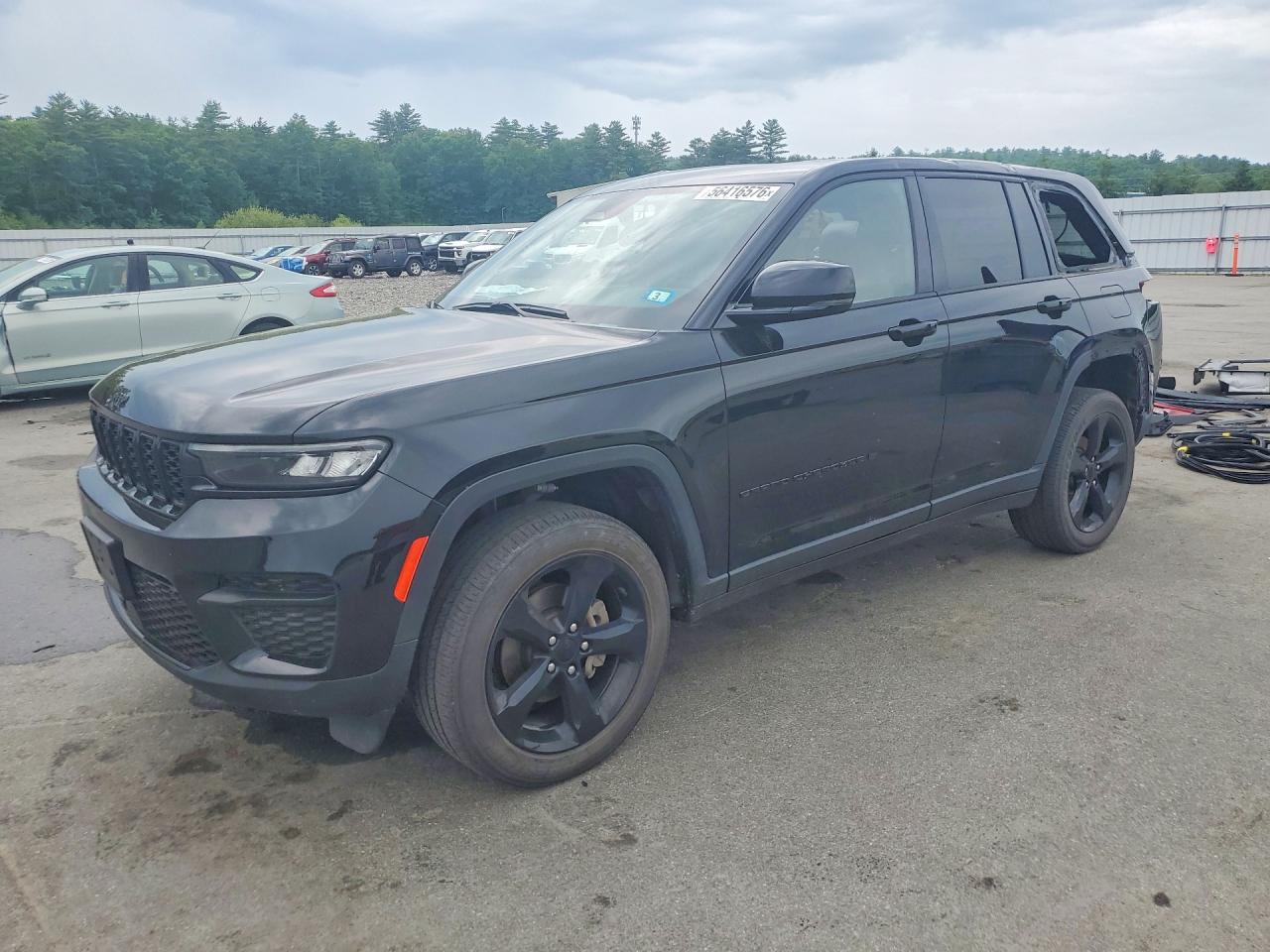 2023 JEEP GRAND CHEROKEE LAREDO