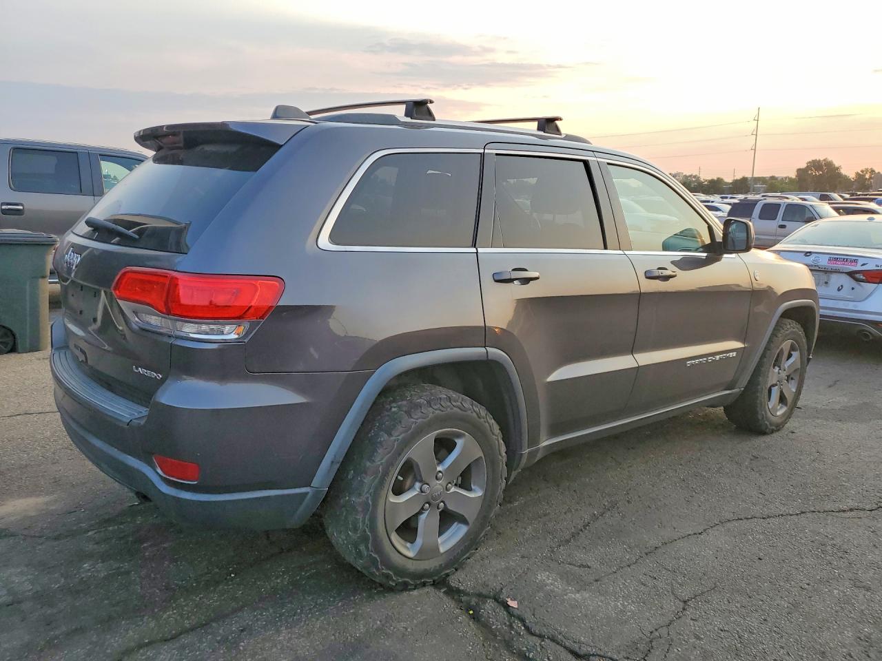 2015 JEEP GRAND CHEROKEE LAREDO — снимка 3