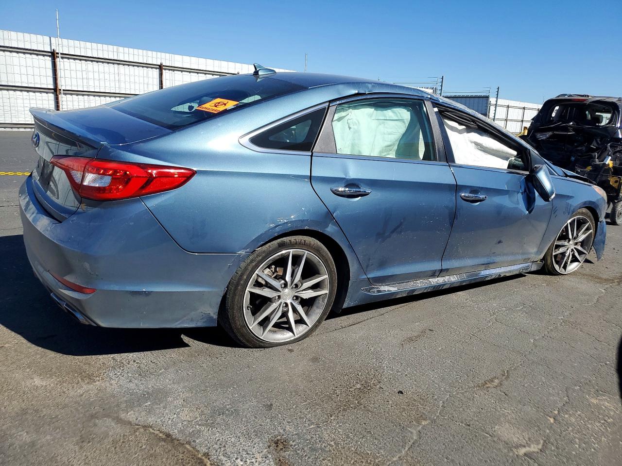 2015 HYUNDAI SONATA SPORT 2.0T — снимка 3