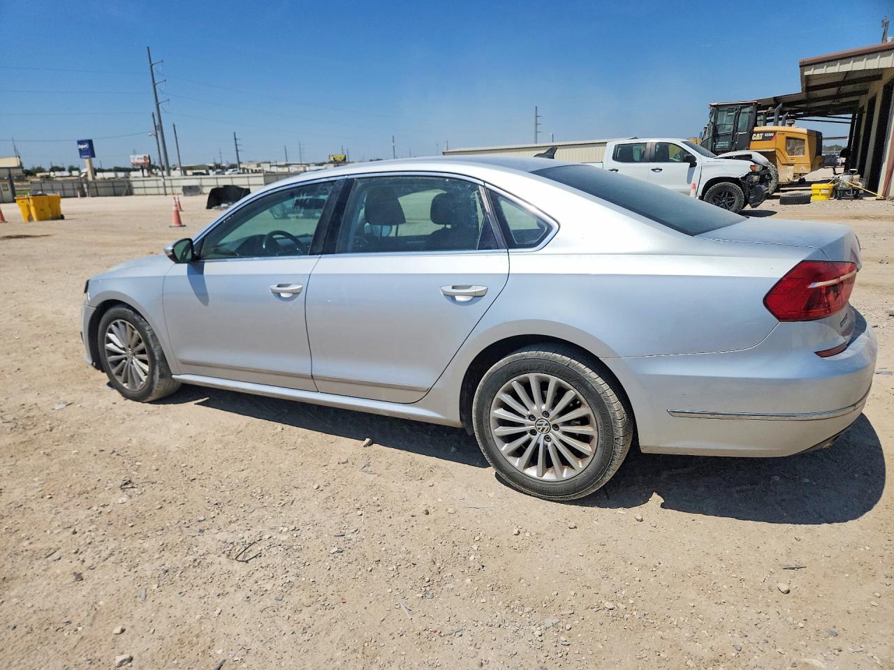2016 VOLKSWAGEN PASSAT SE — снимка 2