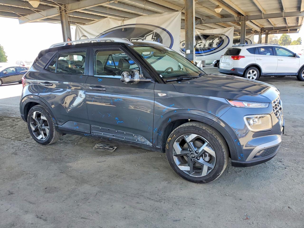 2023 HYUNDAI VENUE LIMITED — снимка 4