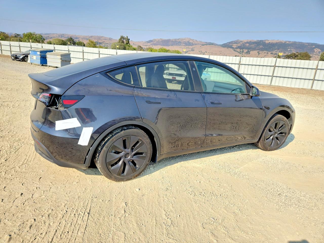 2025 TESLA MODEL Y — снимка 3