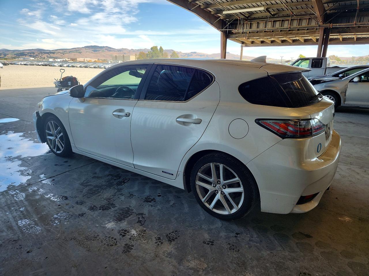 2016 LEXUS CT 200 — снимка 2
