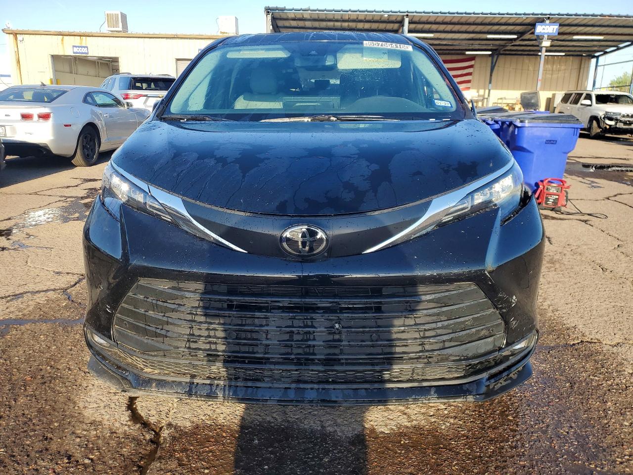 2026 TOYOTA SIENNA XLE 8-PASSENGER — снимка 5
