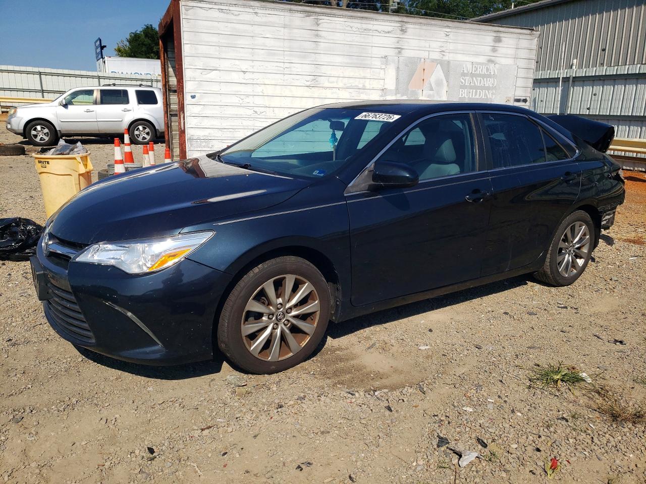 2015 TOYOTA CAMRY XLE