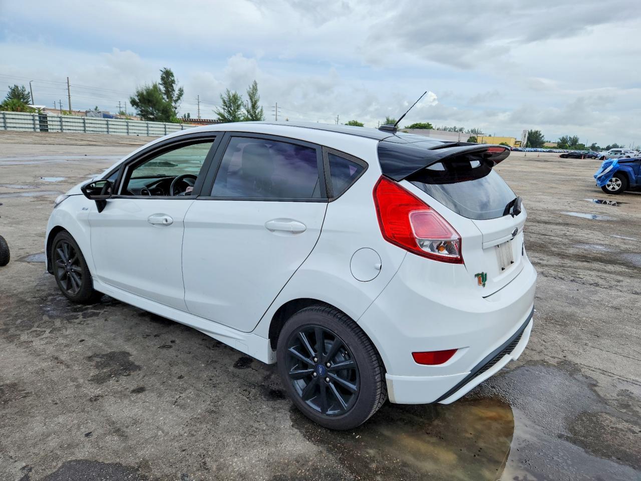 2019 FORD FIESTA ST — photo 2