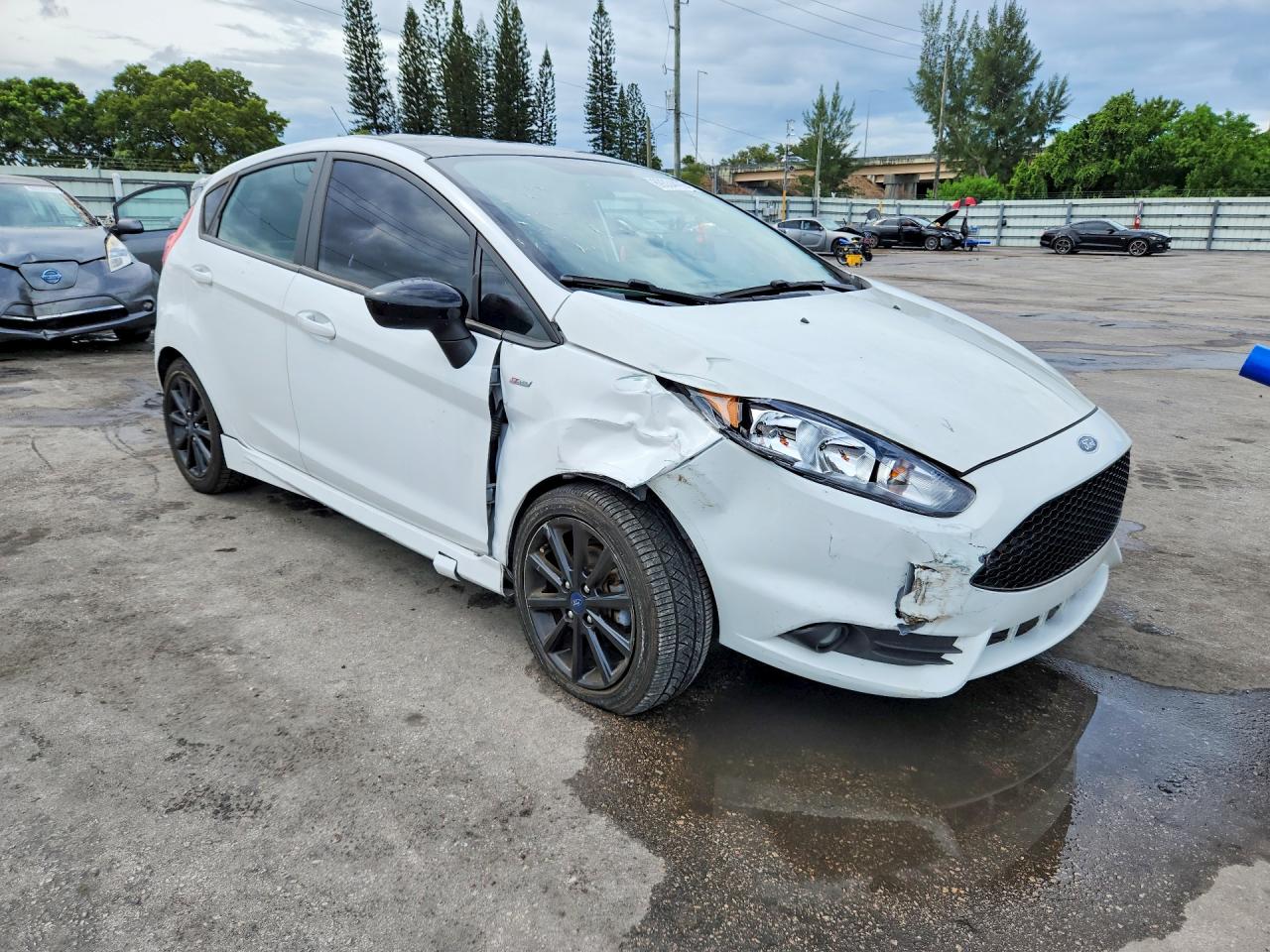 2019 FORD FIESTA ST — photo 4