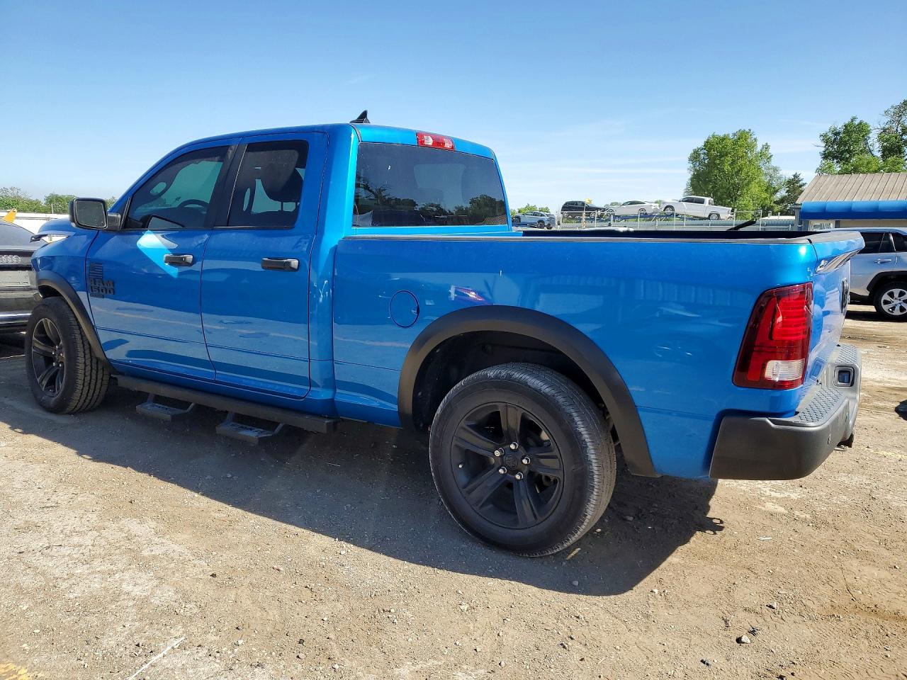 2021 RAM 1500 CLASSIC SLT — снимка 2