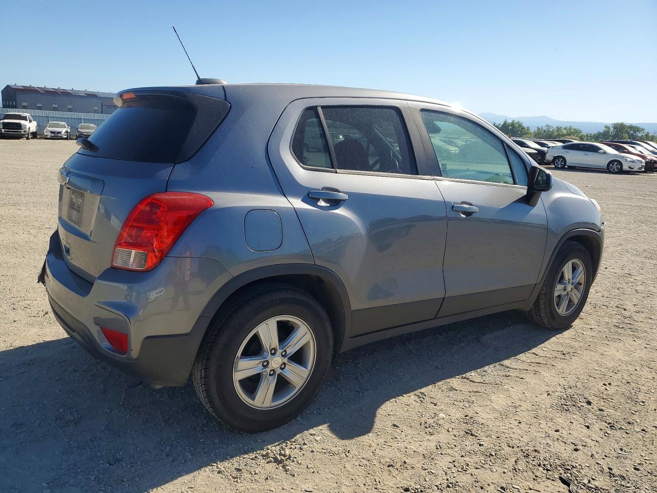 2020 CHEVROLET TRAX LS — снимка 3
