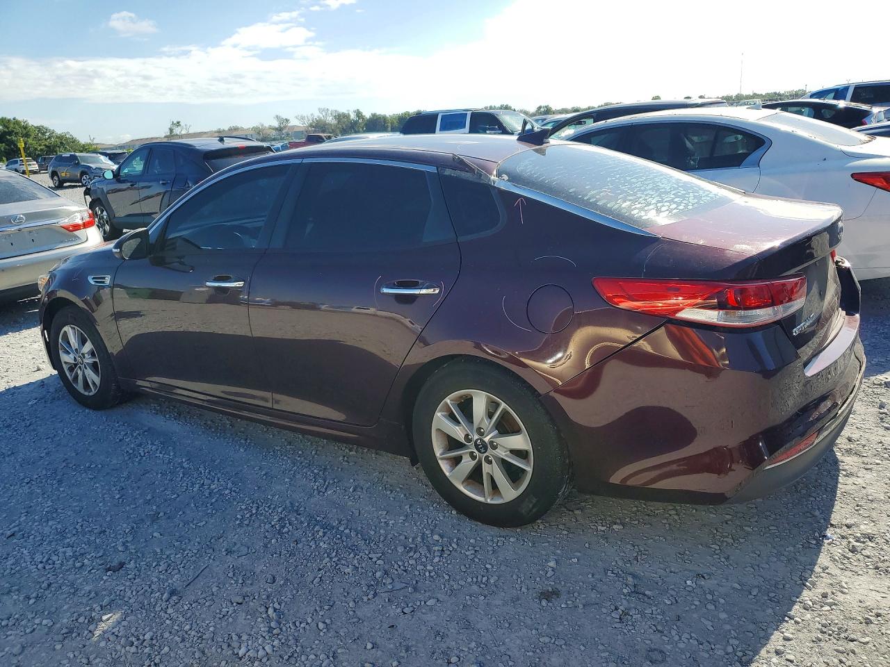 2018 KIA OPTIMA LX — снимка 2